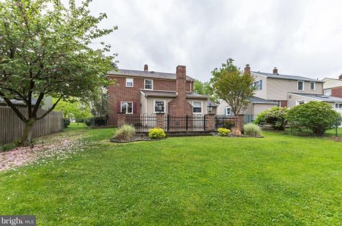 302 Crestwood Ave, Haddonfield NJ 08033-2917 exterior