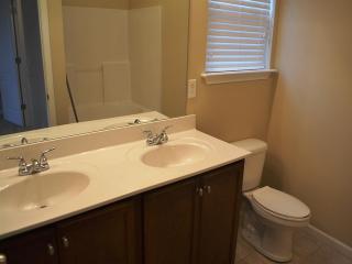115 Autumn Hill Rd, Greer SC  29651-1433 exterior