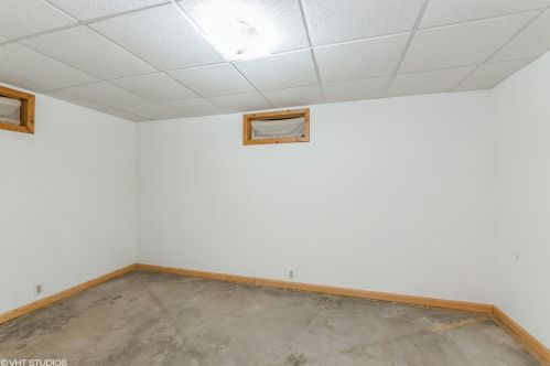 523 Lynn Ave, Sycamore IL  60178-3007 exterior