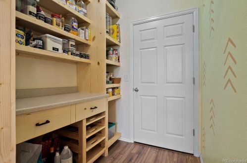 1717 Jade Ave, Denver CO  80603-5849 exterior