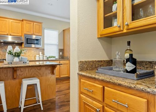 10864 Inspiration Cir, Pleasanton CA  94568-5562 exterior