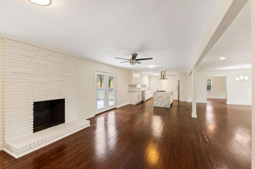 3111 Eleanor Ter, Atlanta GA  30318-6017 exterior