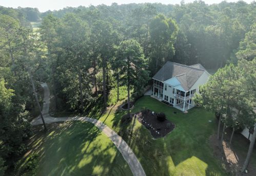 112 Hamilton Ln, Mc Cormick, SC 29835-3124