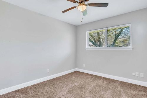 1906 Gross Rd, Dallas TX  75228-4767 exterior
