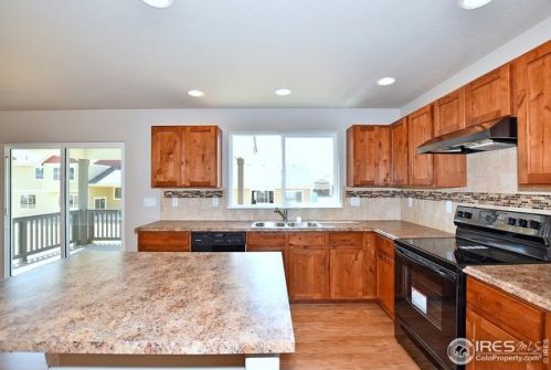 2606 Emerald St, Loveland CO 80537-2013 exterior