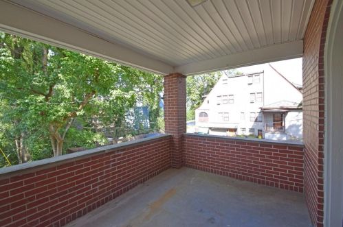 1132 Fenmore Dr, Cincinnati OH  45237-5120 exterior