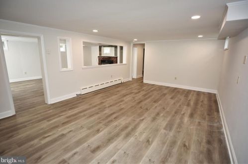 24 Hillside Rd, Princeton NJ  08540-3436 exterior