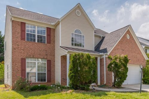 3937 Moos Creek Ct, Loganville, GA 30052-8848