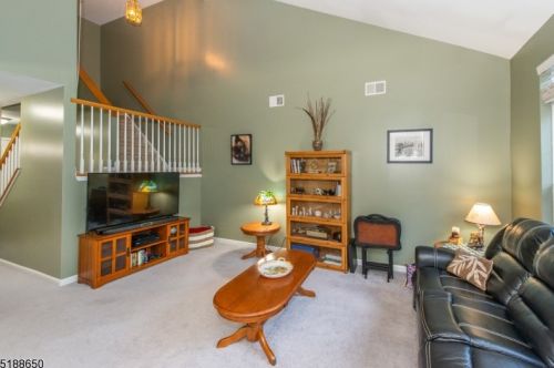 4 Mahogany Way, Dover NJ  07869-3734 exterior