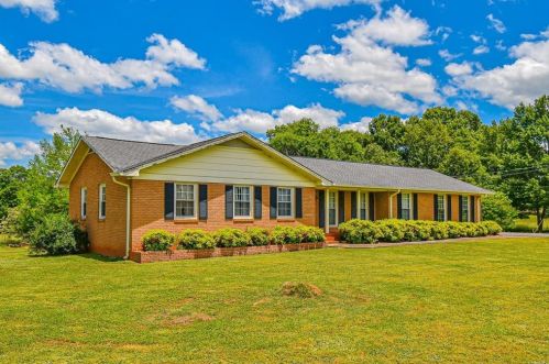 2051 Cooper Farm Rd, Nicholson, GA 30565-2620