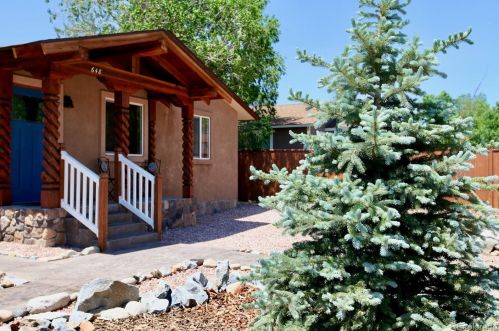 648 Hunt St, Salida, CO 81201-2922