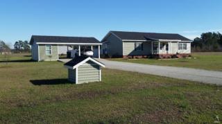 27 Canyon Dr, Clarendon, NC 28432-8708