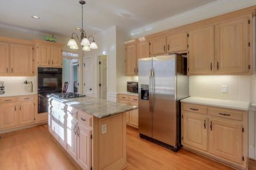 1775 Brandon Hall Dr, Atlanta GA  30350-3706 exterior