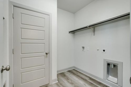 1520 Jackson St, Carrollton TX 75006-6296 exterior