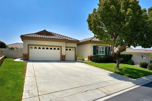 973 Pebble Beach Rd, Beaumont, CA 92223-8534