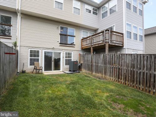 64 Dunlap Dr, Charles Town, WV 25414-6510