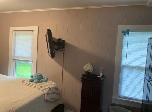 1727 Waiola Rd, Valpo IN 46383-1245 exterior