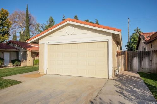 824 Atchison St, Colton, CA 92324-6318