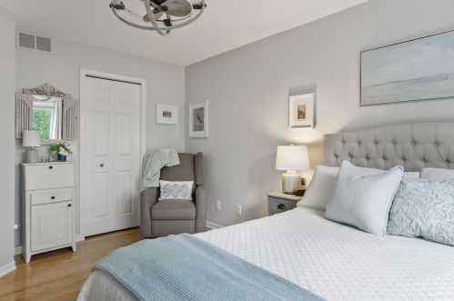 7041 48th St, Saint Paul MN  55128-2649 exterior