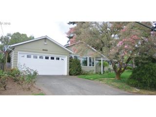 2220 Nevada Ct, Portland OR  97219-2656 exterior