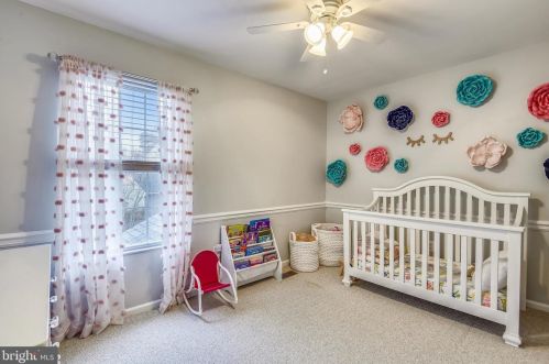 281 Shakespeare Dr, Severna Park MD 21146-2150 exterior