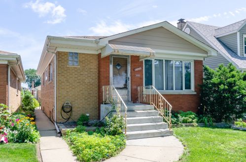 4717 Oketo Ave, Chicago, IL 60706-4612