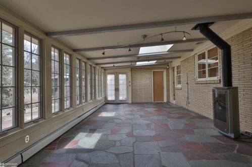 415 Ott St, Allentown PA  18104-6151 exterior