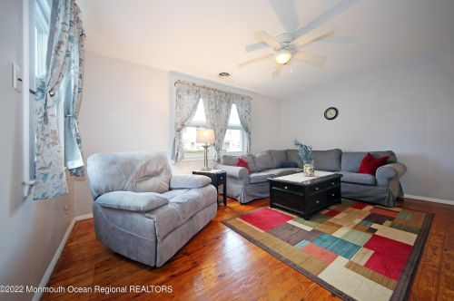 64 Belshaw Ave, Tinton Falls NJ 07724-2929 exterior