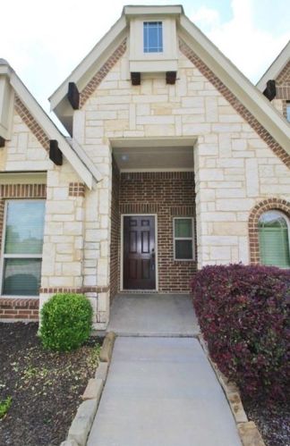 905 Mill Pond Dr, Midlothian TX  76065-7990 exterior