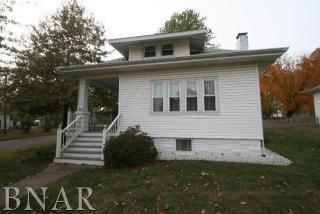 310 White St, Mackinaw, IL 61755-7558