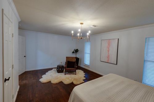 3829 Crown Shore Dr, Dallas TX  75244-7136 exterior