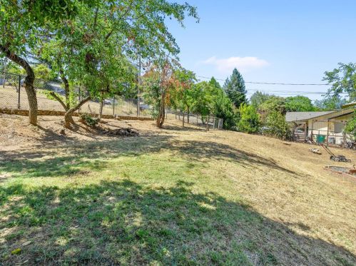 1875 Pear Blossom Ln, Swansboro Country, CA 95667-3813