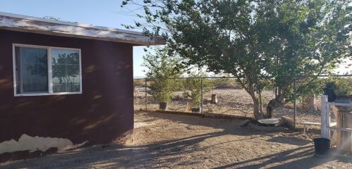 8538 Avenue, Lancaster CA  93536-8786 exterior