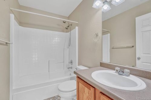 20424 Hampden Pl, Aurora CO 80013-6610 exterior