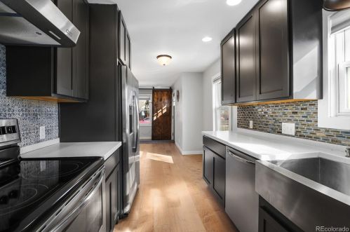 4301 Grant St, Englewood CO 80113-5804 exterior