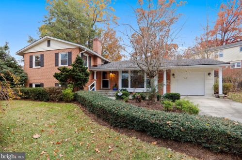 1416 Crestridge Dr, Silver Spring MD  20910-1536 exterior