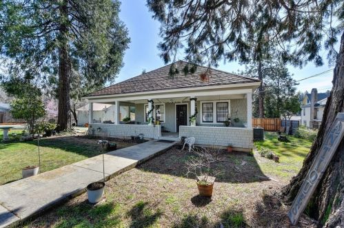2915 Church St, Virner, CA 95634-9596