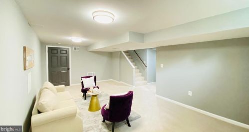 1002 Kerwin Rd, Silver Spring MD  20901-1865 exterior