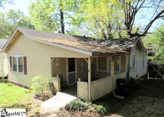 8 Apopka Ave, Greenville, SC 29609-2931