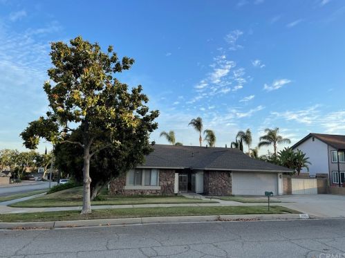 1138 Shannon St, Upland, CA 91784-1840
