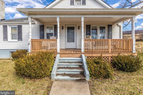 9435 Hollow Rd, Middletown, MD 21769-9416