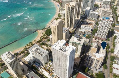 2463 Kuhio Ave, Honolulu HI  96815-3361 exterior