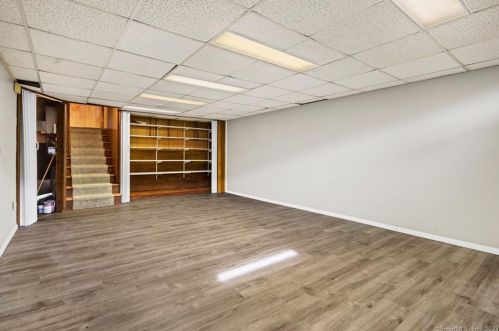 1510 Sullivan Ave, Wapping CT  06074-2711 exterior