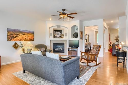 24013 Moraine Pl, Aurora CO 80016-1352 exterior