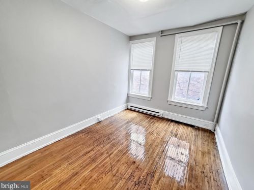 145 Philadelphia St, York PA  17401-2438 exterior