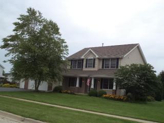501 Trumans Ct, Belvidere, IL 61008-1488