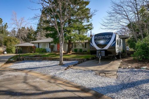 2919 Elder Ct, Snowline Camp, CA 95709-9514