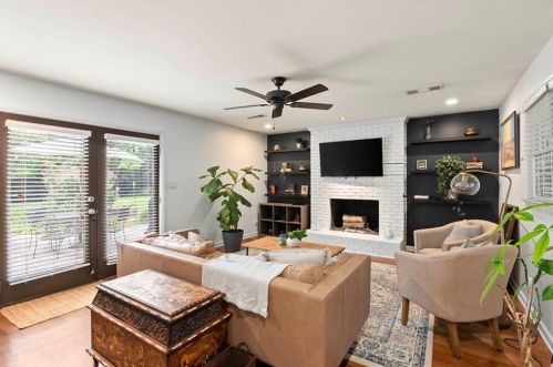 3328 Mercer University Dr, Atlanta GA  30341-5634 exterior