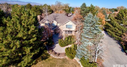 25 Snowstar Ln, Sandy, UT 84092-4800