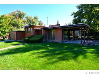 798 Leyden St, Denver CO  80220-1623 exterior